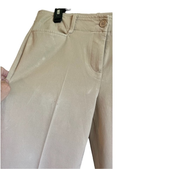 TALBOTS, WOMENS KHAKI CAPRIS. 2 FRONT POCKETS & 2 BACK POCKETS. SIZE 10 - Picture 8 of 9